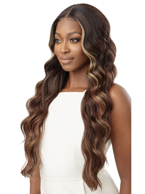 Outre SleekLay Part HD Lace Front Wig - LARISSA