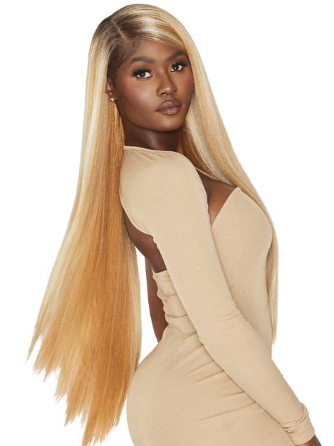 Outre Melted Hairline Premium Synthetic Glueless HD Lace Front Wig - MAKEIDA