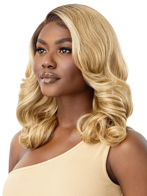 Outre SleekLay Part HD Lace Front Wig - FLARA