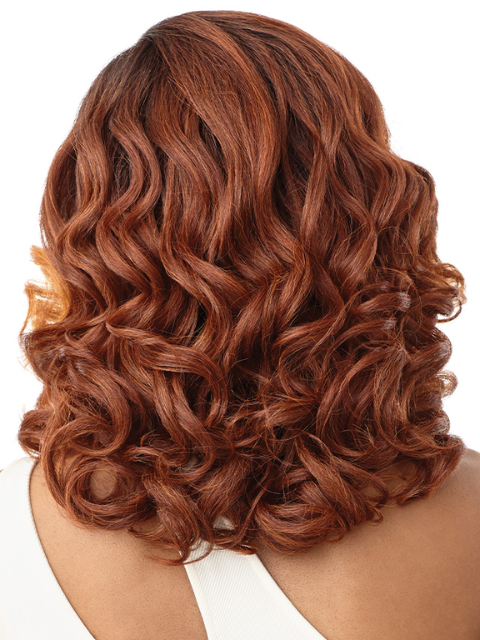 Outre Sleek Lay HD Swiss Lace Front Wig - SHADORA