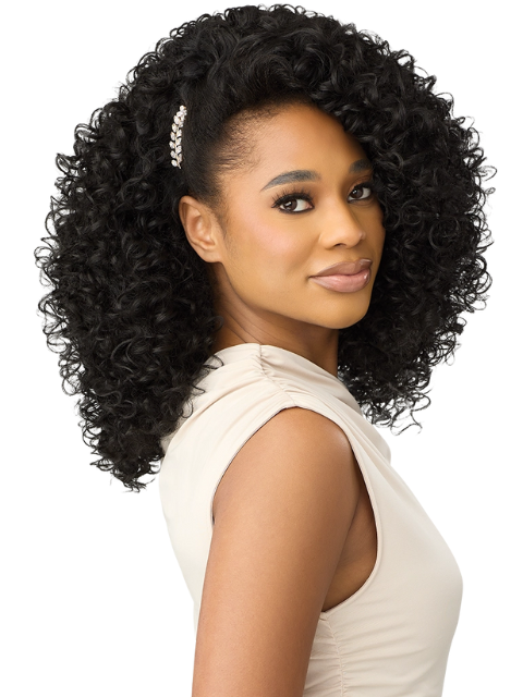 Outre Quick Weave Half Wig - ALBANY