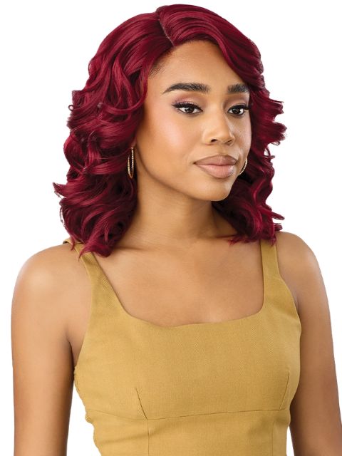 Outre Premium Daily Style and Dash DAILY32" Lace Part Wig