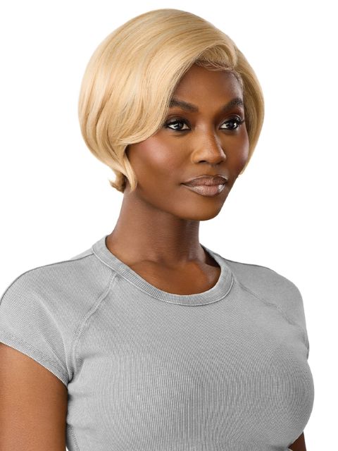 Outre Premium Synthetic EveryWear HD Lace Front Wig - EVERY 48