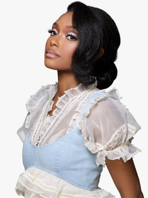 Sensationnel Glamora 13x4 HD Glueless GLAMORA_CLASSY UNIT 1 Lace Wig