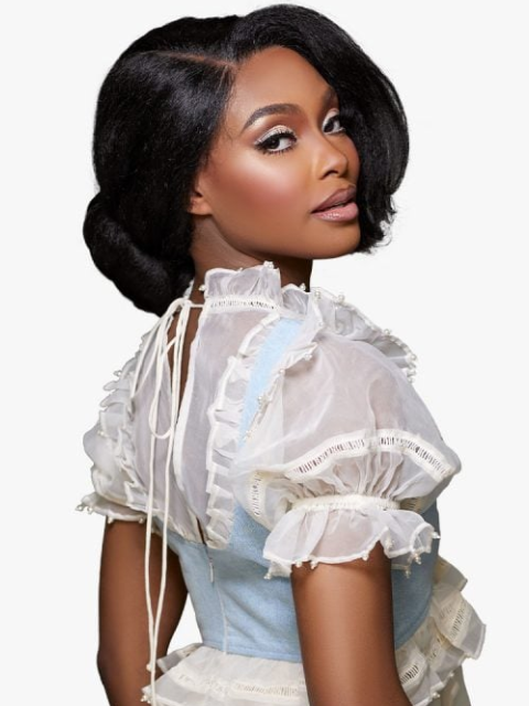 Sensationnel Glamora 13x4 HD Glueless GLAMORA_CLASSY UNIT 1 Lace Wig