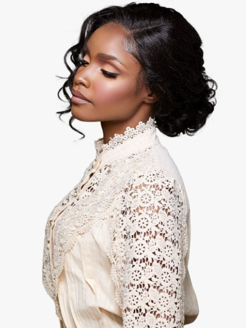 Sensationnel Glamora 13x4 HD Glueless GLAMORA_CLASSY UNIT 2 Lace Wig