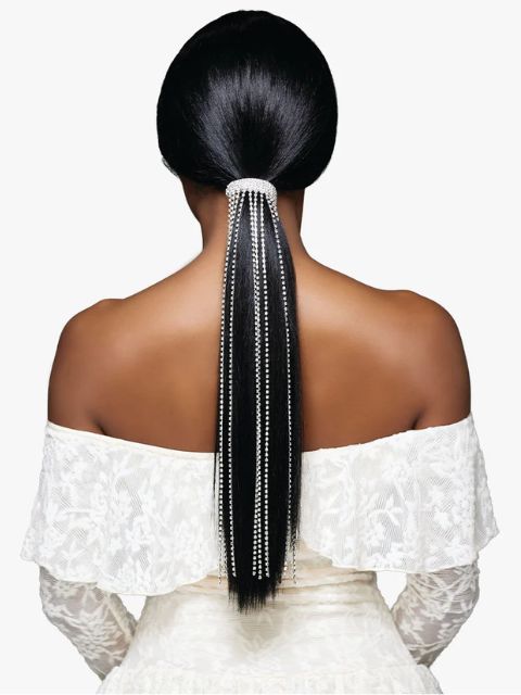 Sensationnel Glamora 13x4 HD GLAMORA_CLASSY UNIT 5" Glueless Lace Wig