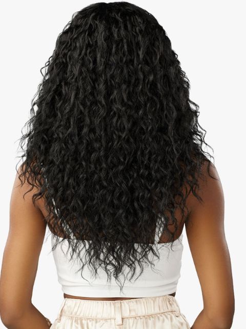 Sensationnel GLAMZY LACE PARTING_MISTY HD Lace Parting Wig