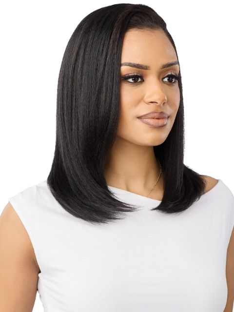 Outre Quick Weave Half Wig -KALINA 18