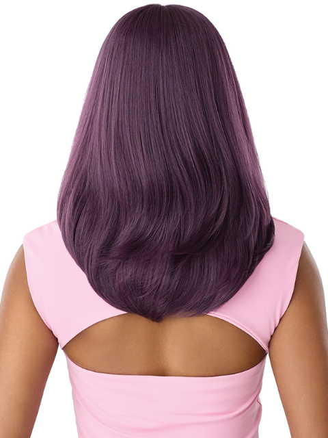 Outre Melted Hairline Premium Synthetic Glueless MH 113 HD Lace Front Wig