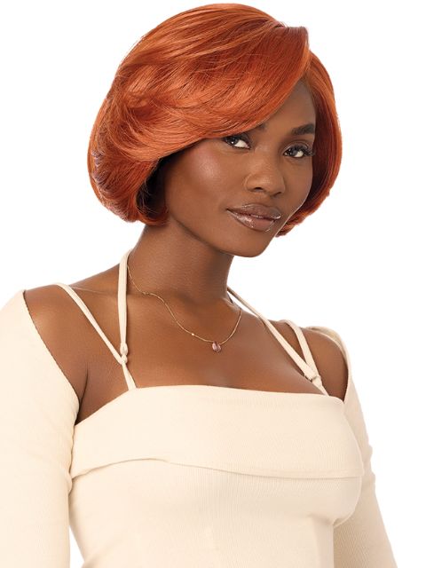 Outre Melted Hairline Premium Synthetic Glueless HD MH 123" Lace Front Wig