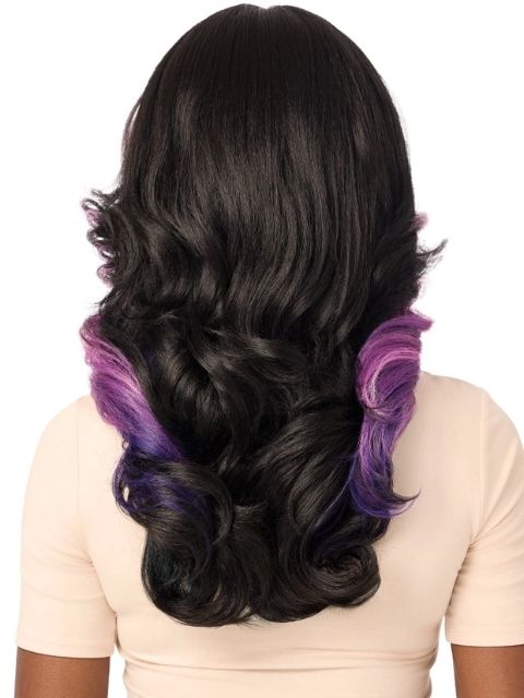 Outre Melted Hairline Premium Synthetic Glueless MH 125" HD Lace Front Wig