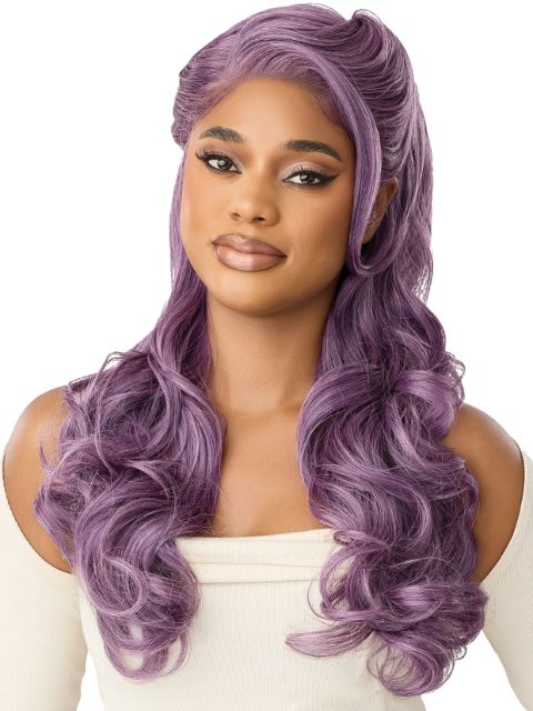 Outre Melted Hairline Premium Synthetic Glueless HD MH 126" Lace Front Wig