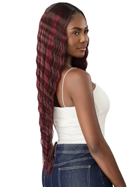 Outre Melted Hairline Premium Synthetic Glueless HD Lace Front MH 133" Wig