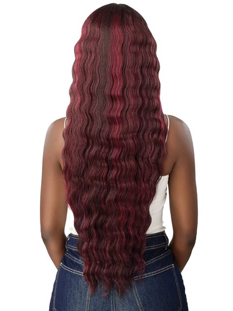 Outre Melted Hairline Premium Synthetic Glueless HD Lace Front MH 133" Wig