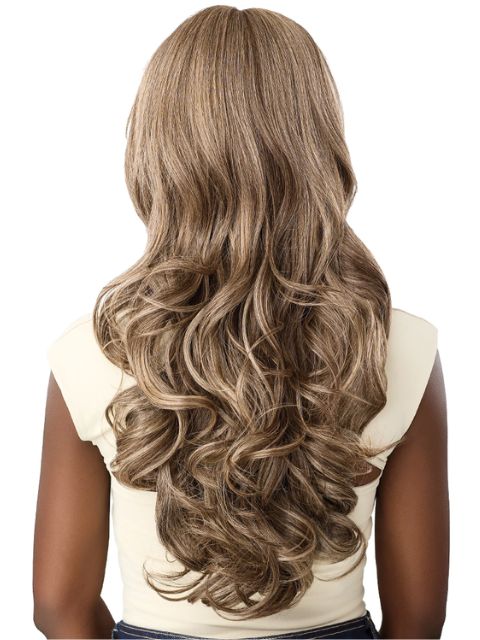Outre Melted Hairline Premium Synthetic Glueless MH 139" HD Lace Front Wig