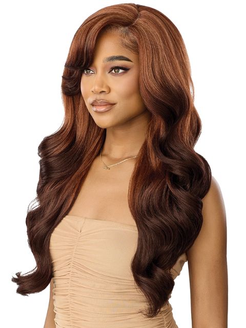 Outre Melted Hairline Premium Synthetic Glueless HD MH 151" Lace Front Wig