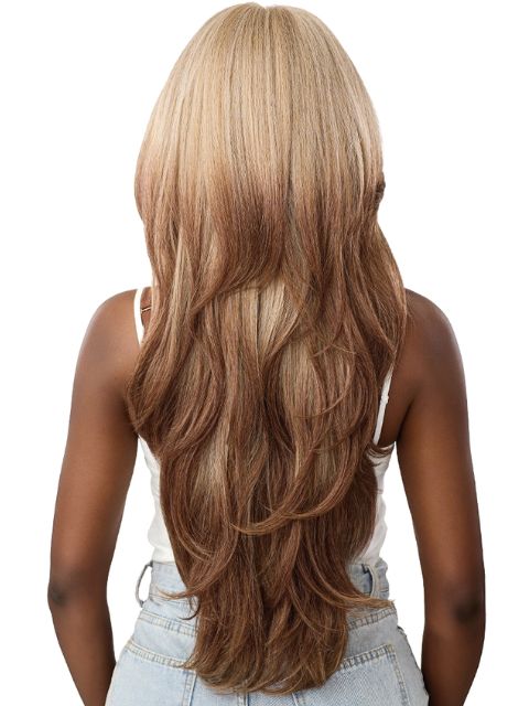Outre Perfect Hairline OnVybes Fully Hand-Tied 13X6 Glueless ONVYBE 9" HD Lace Front Wig