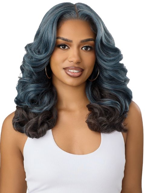 Outre Perfect Hairline OnVybes Fully Hand-Tied 13X6 Glueless ONVYBE 10" HD Lace Front Wig