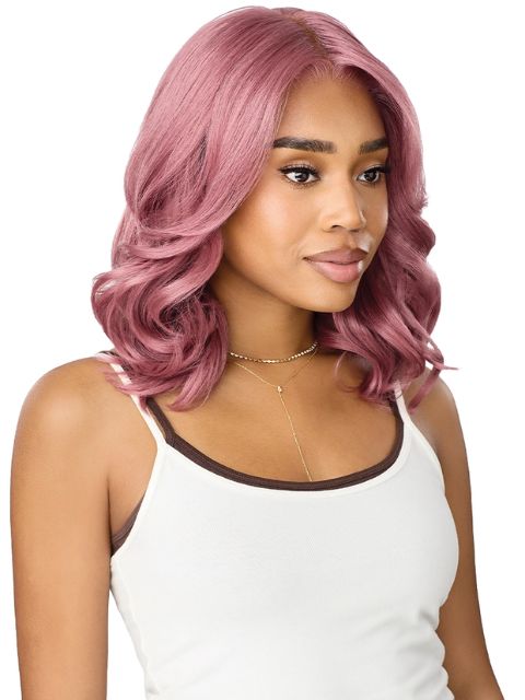 Outre Perfect Hairline OnVybes Fully Hand-Tied 13X6 Glueless HD Lace Front Wig-ONVYBE 16