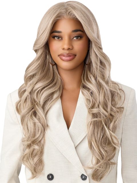 Outre Perfect Hairline OnVybes Fully Hand-Tied 13X6 Glueless ONVYBE 1" HD Lace Front Wig