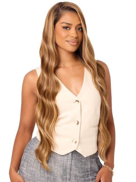 Outre Perfect Hairline OnVybes Fully Hand-Tied 13X6 Glueless ONVYBE 4" HD Lace Front Wig