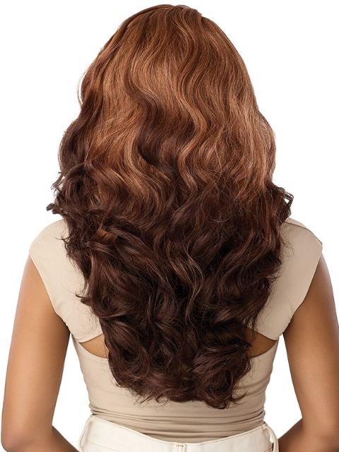 Outre Perfect Hairline Fully Hand-Tied 13X6 Glueless PH 19"  HD Lace Front Wig