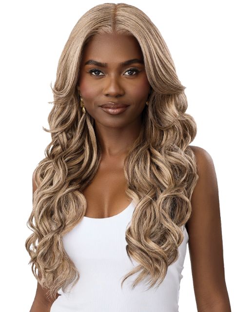 Outre Perfect Hairline Fully Hand-Tied 13X6 Glueless PH 21" HD Lace Front Wig