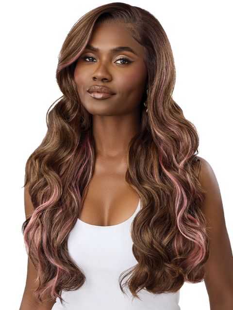Outre Perfect Hairline Fully Hand-Tied 13X6 Glueless PH 21" HD Lace Front Wig