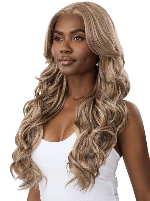Outre Perfect Hairline Fully Hand-Tied 13X6 Glueless PH 21" HD Lace Front Wig