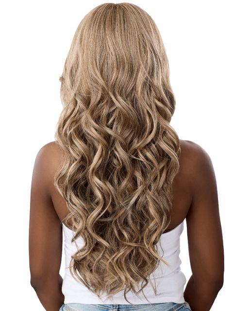 Outre Perfect Hairline Fully Hand-Tied 13X6 Glueless PH 21" HD Lace Front Wig
