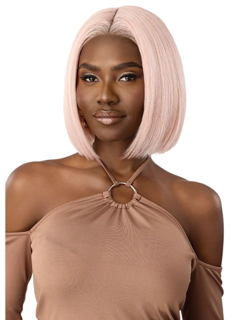 Outre Perfect Hairline Fully Hand-Tied 13X6 Glueless PH 24" HD Lace Front Wig