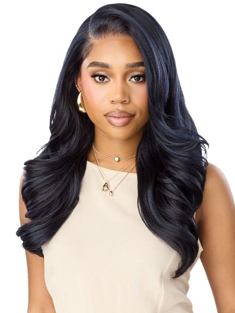 Outre Perfect Hairline Fully Hand-Tied 13X6 Glueless HD PH 41" Lace Front Wig