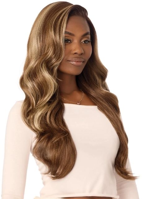 Outre Perfect Hairline Fully Hand-Tied 13X6 Glueless PH 9" HD Lace Front Wig