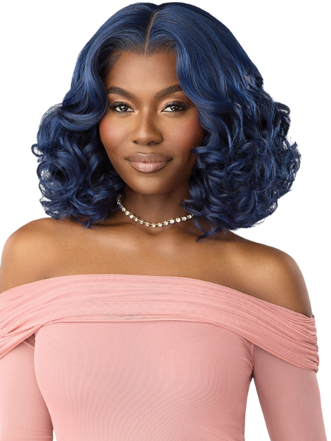 Outre Perfect Hairline TrueFrontal Fully Hand-Tied 13X6  PEAK713 Lace Front Wig