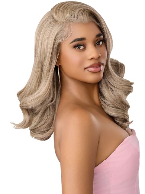 Outre Perfect Hairline TrueFrontal Fully Hand-Tied 13X6  PEAK 715"  Lace Front Wig