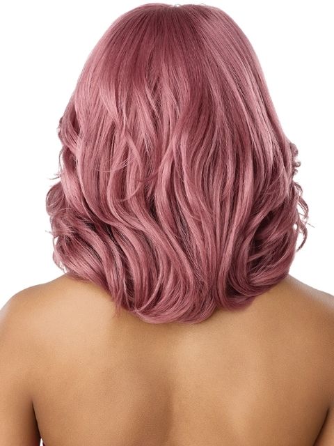 Outre Perfect Hairline TrueFrontal Fully Hand-Tied 13X6 PEAK 724" Lace Front Wig