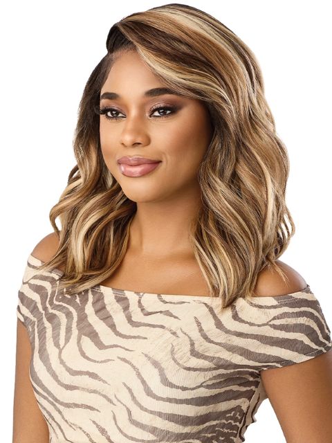 Outre TruCurve Melted Hairline Glueless TRUCURVE 9" HD Lace Front Wig