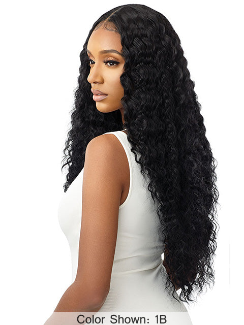 Outre SleekLay Premium Synthetic HD Lace Front Wig - DONATELLA