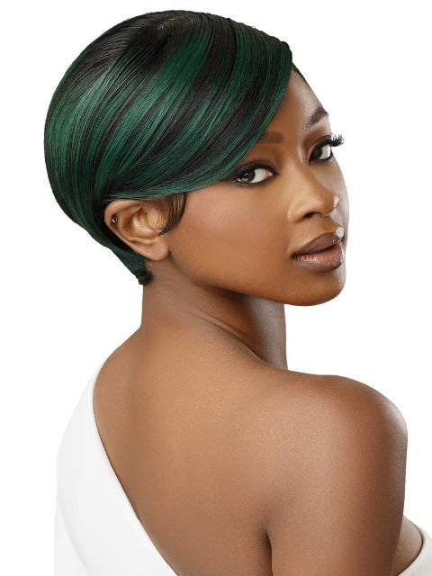 Outre Perfect Hairline 13x4 Glueless HD Lace Front Wig - ADDY